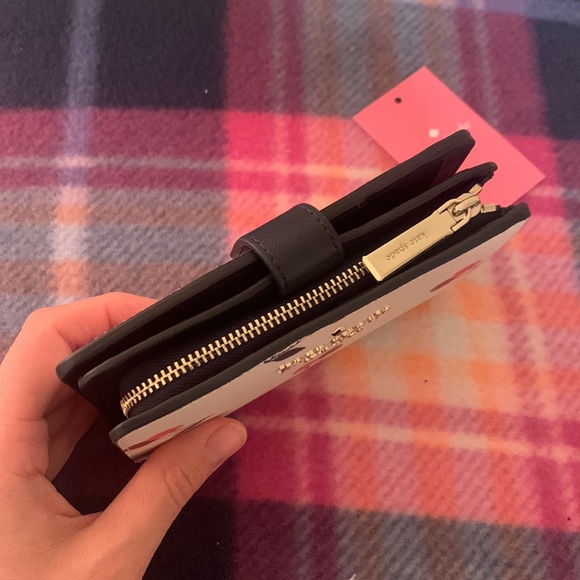 Nwt Kate spade staci dancing cherries printed wallet - Picture 4 of 12